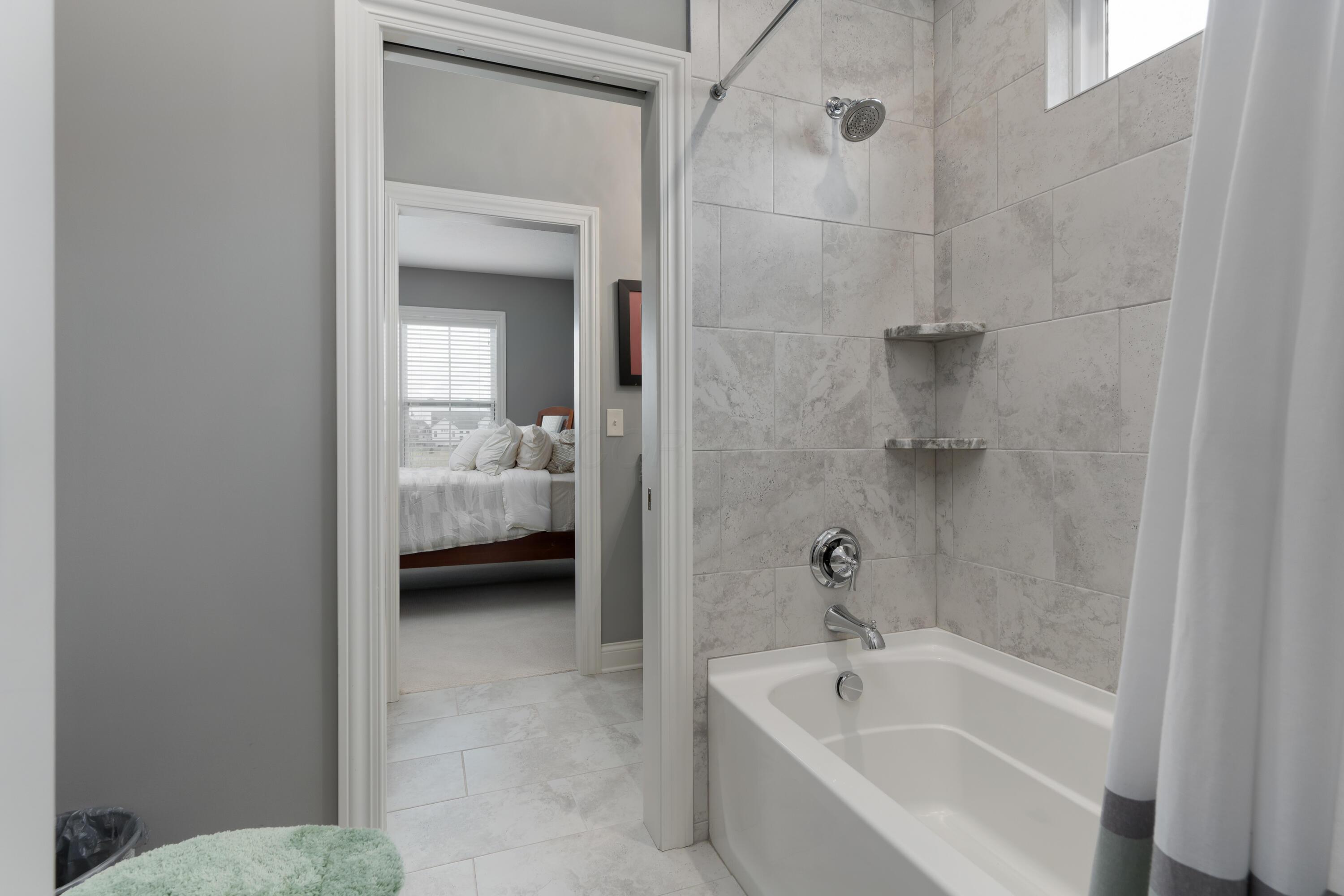 Powell, Ohio 43065, United States, 5 Bedrooms Bedrooms, ,5 BathroomsBathrooms,Residential,Contingent,7805