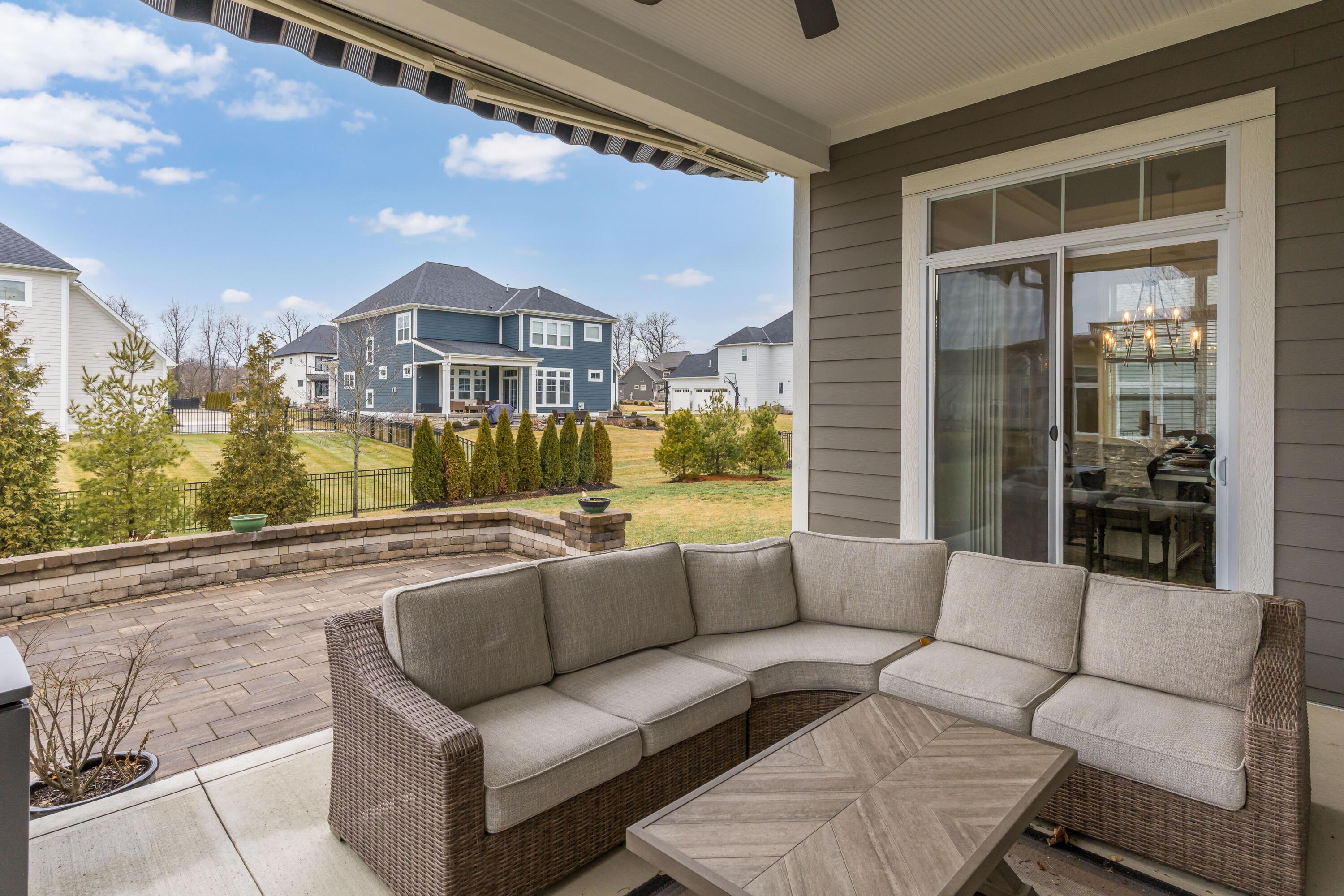 Powell, Ohio 43065, United States, 5 Bedrooms Bedrooms, ,5 BathroomsBathrooms,Residential,Contingent,7805