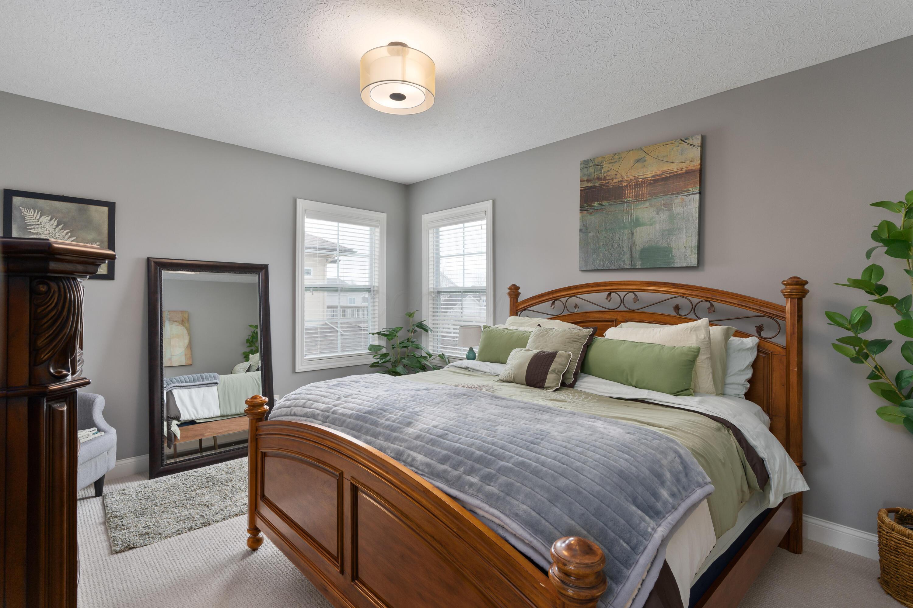 Powell, Ohio 43065, United States, 5 Bedrooms Bedrooms, ,5 BathroomsBathrooms,Residential,Contingent,7805