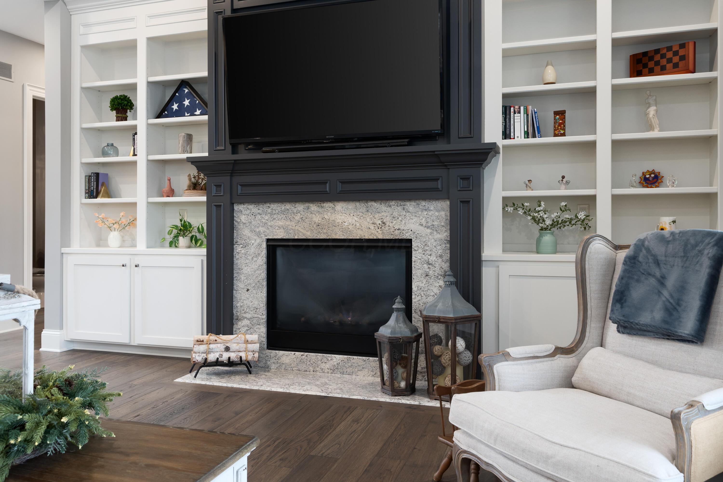 Powell, Ohio 43065, United States, 5 Bedrooms Bedrooms, ,5 BathroomsBathrooms,Residential,Contingent,7805