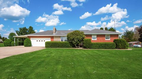 Photo of 6952 State Route 13 NE, Somerset, OH 43783 (MLS # 226013808)