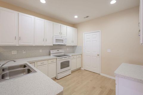 Tiny photo for 201 Willow Trail Drive, Johnstown, OH 43031 (MLS # 225042096)