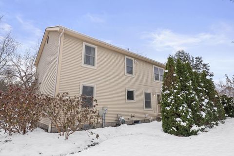 Tiny photo for 3280 River Place Drive, Columbus, OH 43221 (MLS # 225044929)