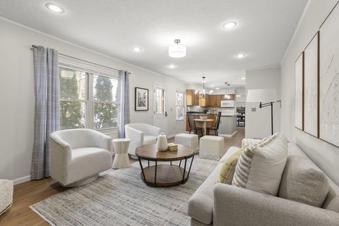 Tiny photo for 3280 River Place Drive, Columbus, OH 43221 (MLS # 225044929)