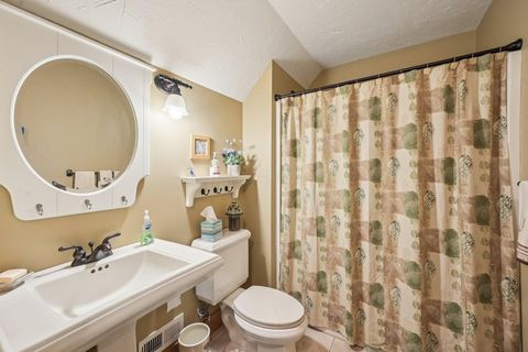 Tiny photo for 123 Misty Meadows Drive, Heath, OH 43056 (MLS # 226006492)