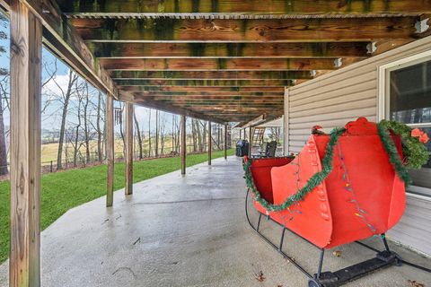 Tiny photo for 123 Misty Meadows Drive, Heath, OH 43056 (MLS # 226006492)