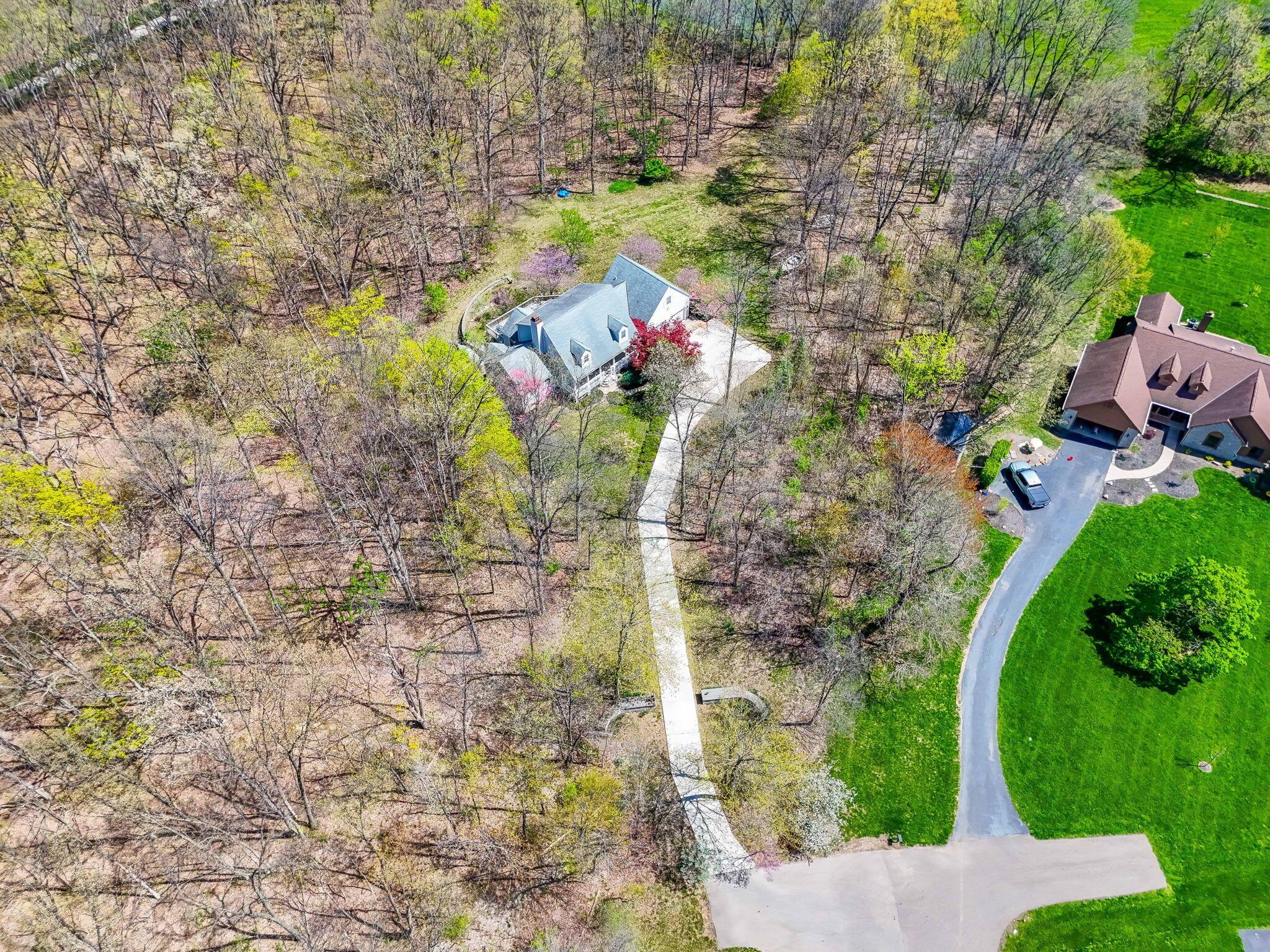 9353 Knoll Drive, Galena, Ohio image 17