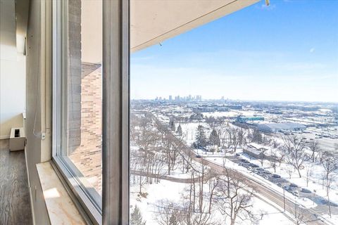 Tiny photo for 1000 Urlin Avenue Avenue 1507 #1507, Columbus, OH 43212 (MLS # 226004888)