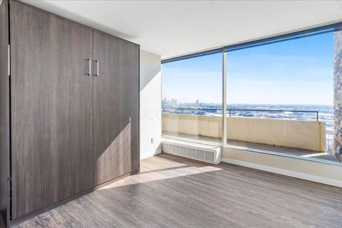 Tiny photo for 1000 Urlin Avenue Avenue 1507 #1507, Columbus, OH 43212 (MLS # 226004888)