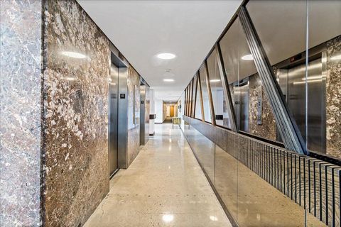 Tiny photo for 1000 Urlin Avenue Avenue 1507 #1507, Columbus, OH 43212 (MLS # 226004888)