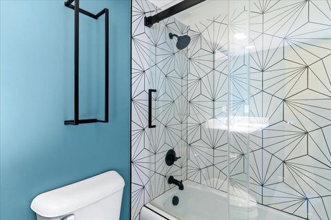 Tiny photo for 1000 Urlin Avenue Avenue 1507 #1507, Columbus, OH 43212 (MLS # 226004888)