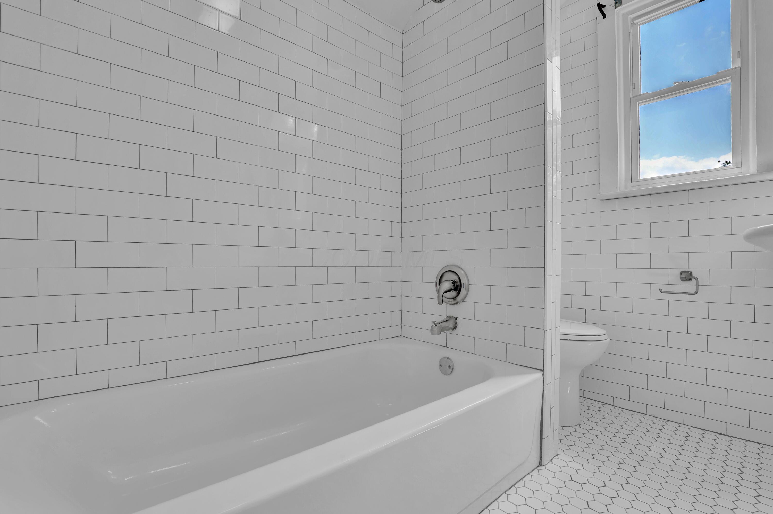 139 Belvidere Avenue, Columbus, Ohio image 26