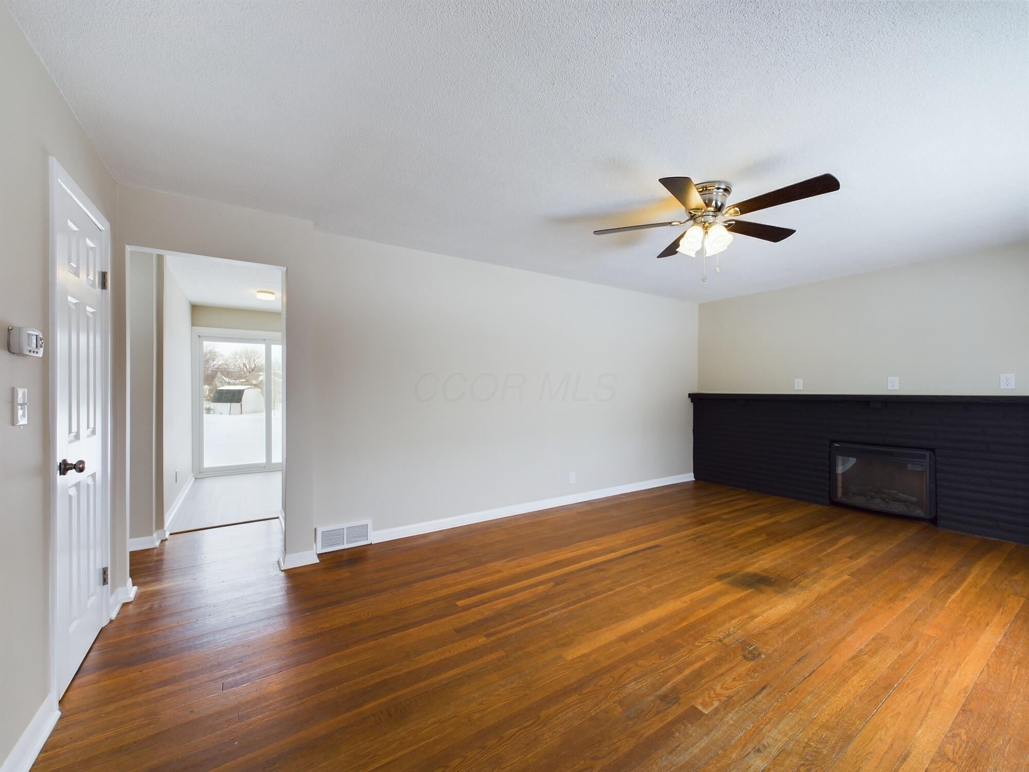 848 Fieldson Drive, Heath, Ohio image 7