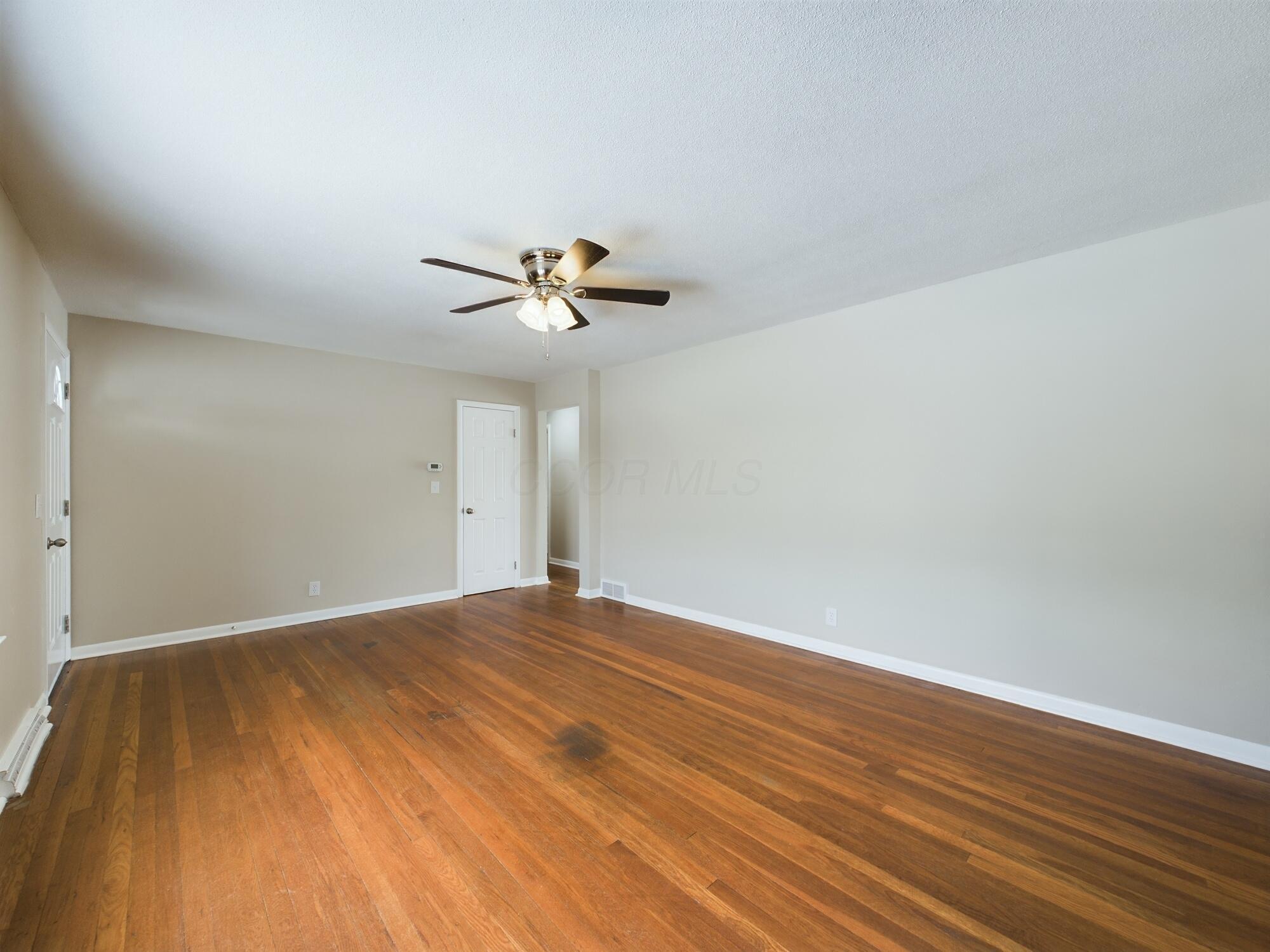 848 Fieldson Drive, Heath, Ohio image 6