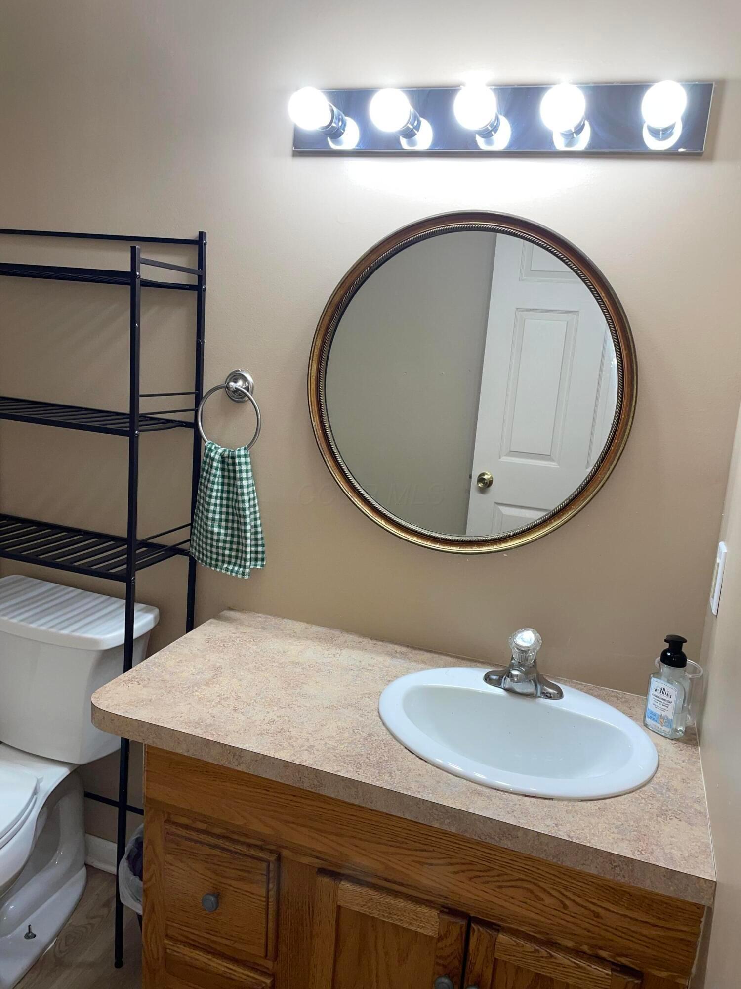 10432 Wilkins Run Road, Newark, Ohio image 34
