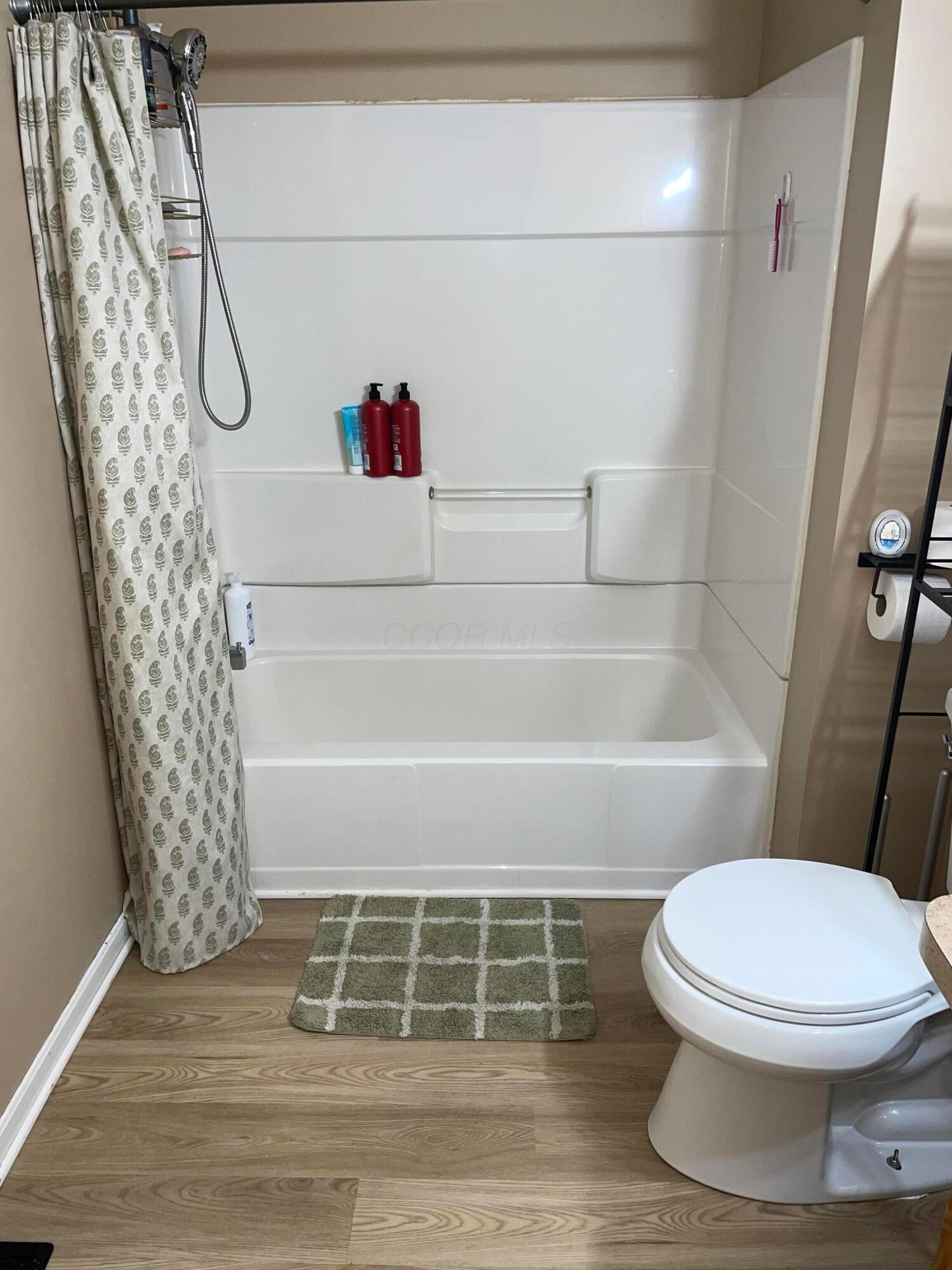 10432 Wilkins Run Road, Newark, Ohio image 35
