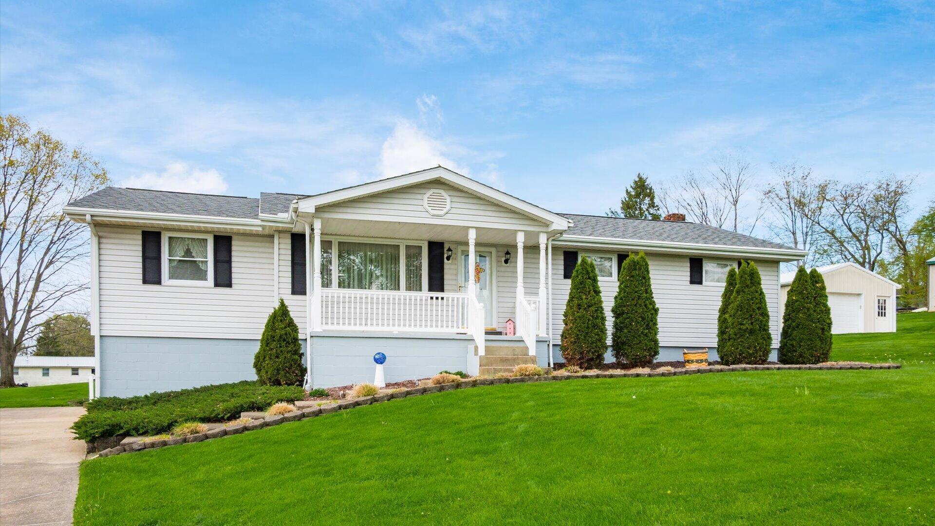 118 S Willow Drive