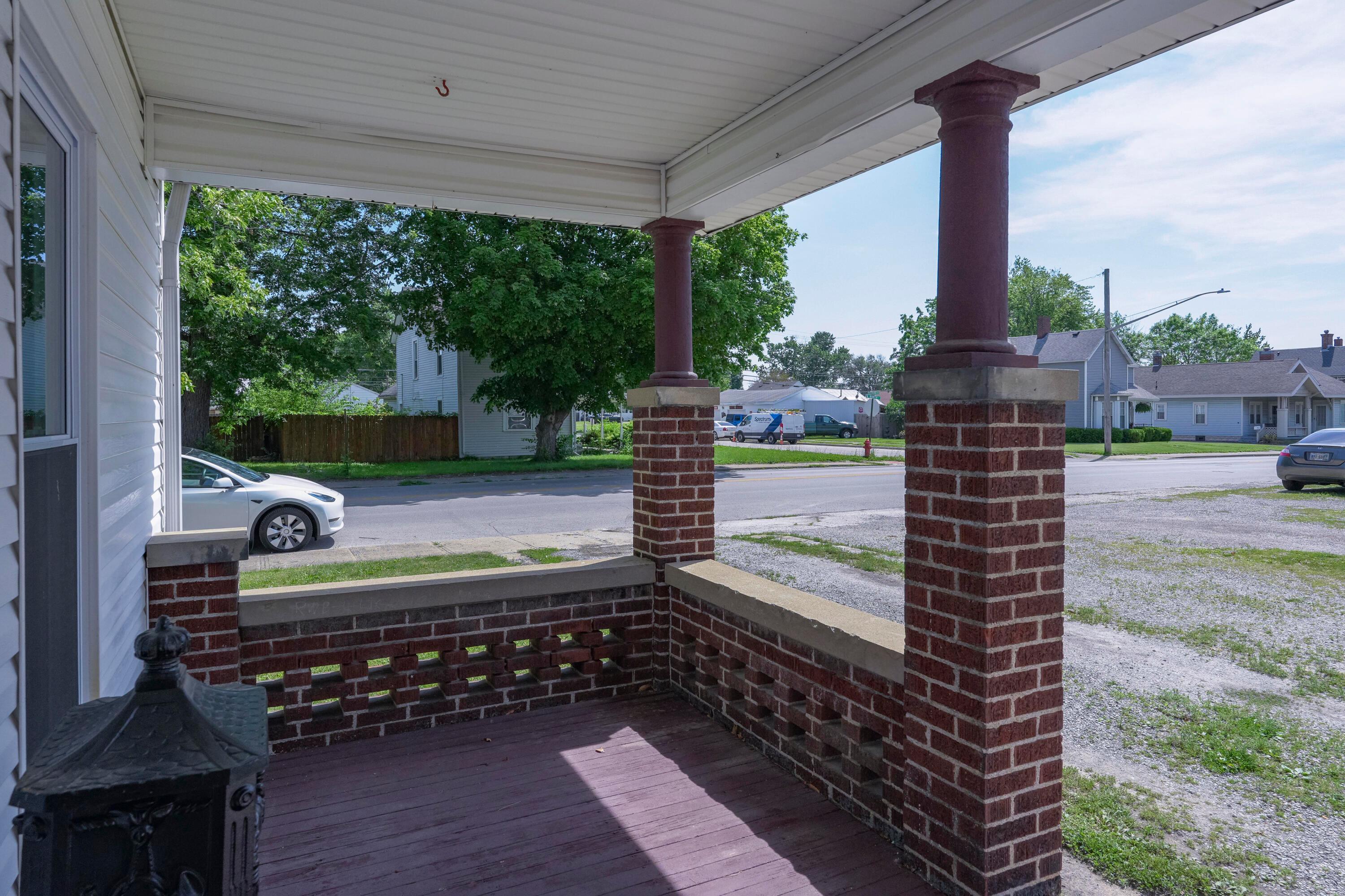 1107 N North Street