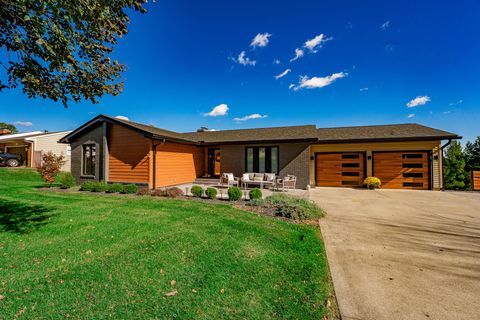 Homes For Sale - 94 Applewood Drive<br/> Ross County, Chillicothe, OH 45601