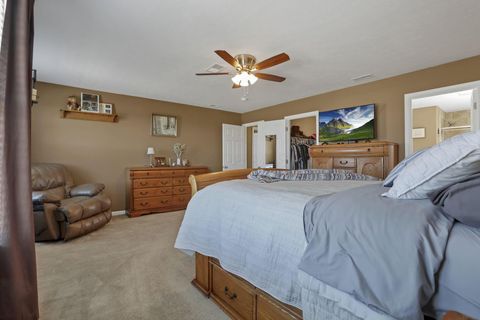 Tiny photo for 1552 Mary Lou Drive, Pataskala, OH 43062 (MLS # 226007226)