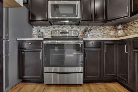 Tiny photo for 1552 Mary Lou Drive, Pataskala, OH 43062 (MLS # 226007226)