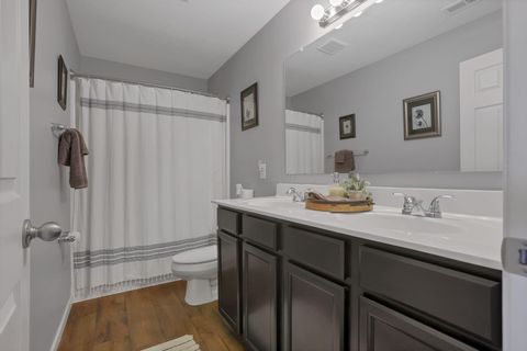 Tiny photo for 1552 Mary Lou Drive, Pataskala, OH 43062 (MLS # 226007226)