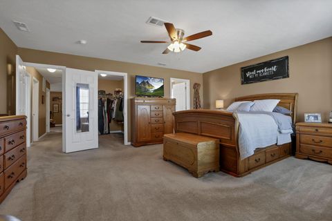 Tiny photo for 1552 Mary Lou Drive, Pataskala, OH 43062 (MLS # 226007226)