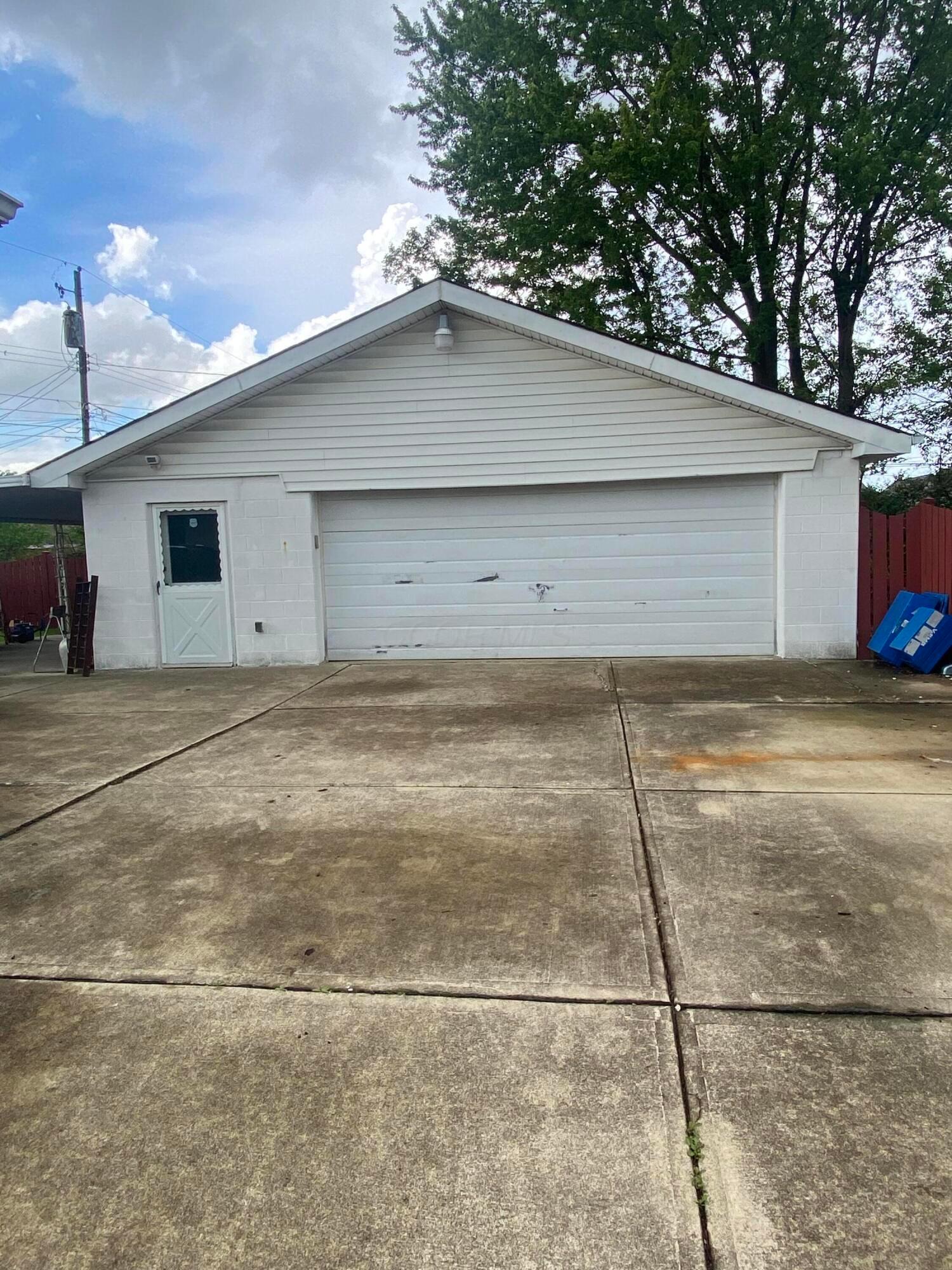 1616 Sale Road, Columbus, Ohio image 24