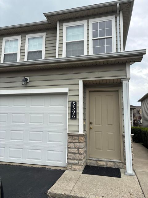 Photo of 5396 Nottinghamshire Lane, Westerville, OH 43082 (MLS # 225040681) Photo of 5396 Nottinghamshire Lane, Westerville, OH 43082 (MLS # 225040681)