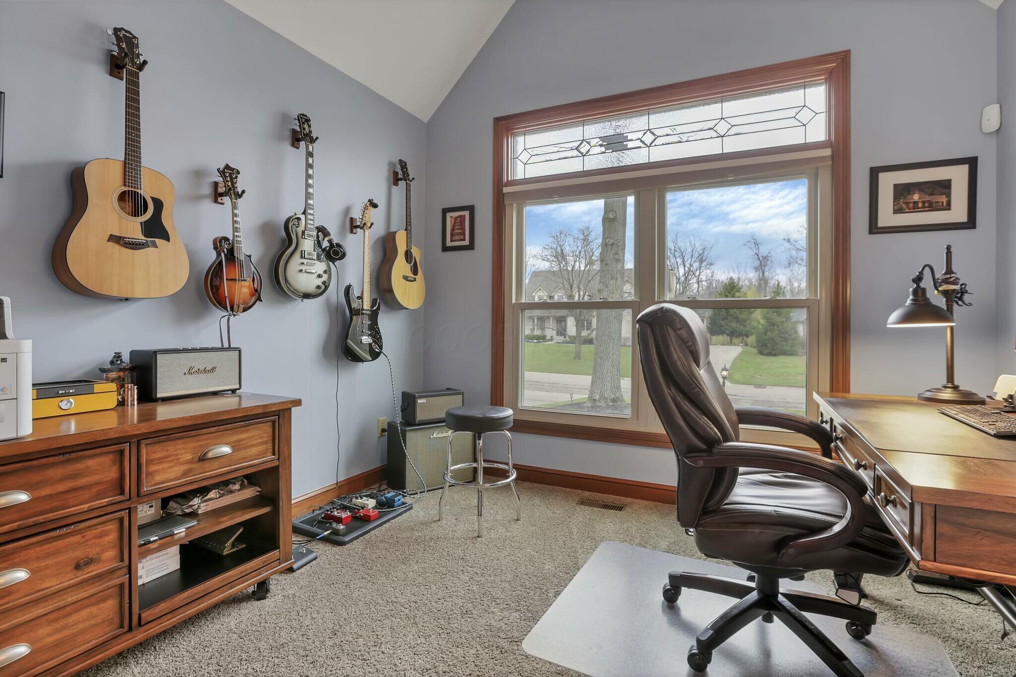 8823 Chateau Drive, Pickerington, Ohio image 31