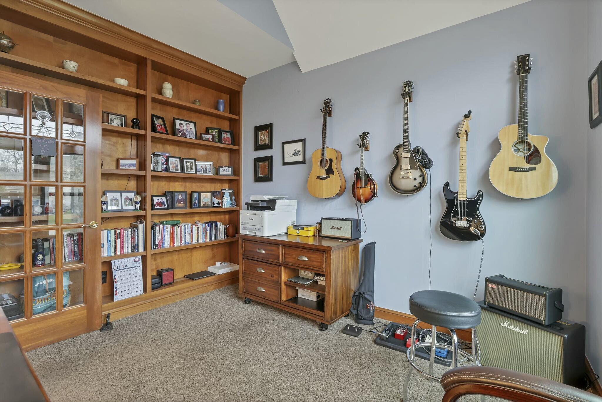 8823 Chateau Drive, Pickerington, Ohio image 30