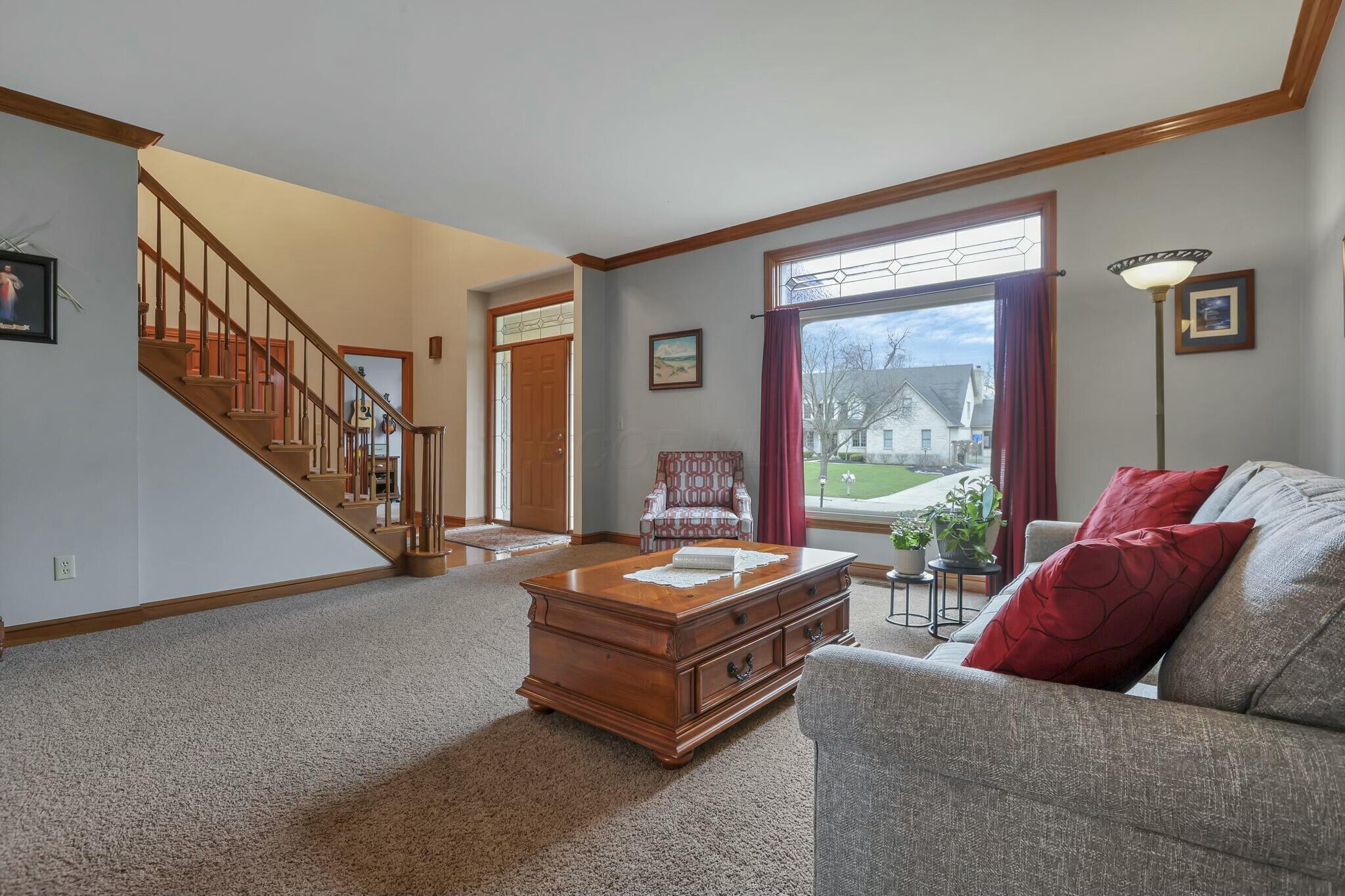 8823 Chateau Drive, Pickerington, Ohio image 15
