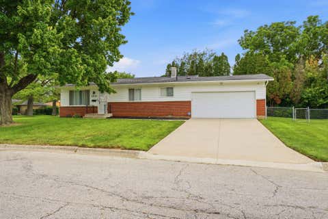 Homes For Sale - 1530 Garywood Avenue<br/> Columbus, OH 43227