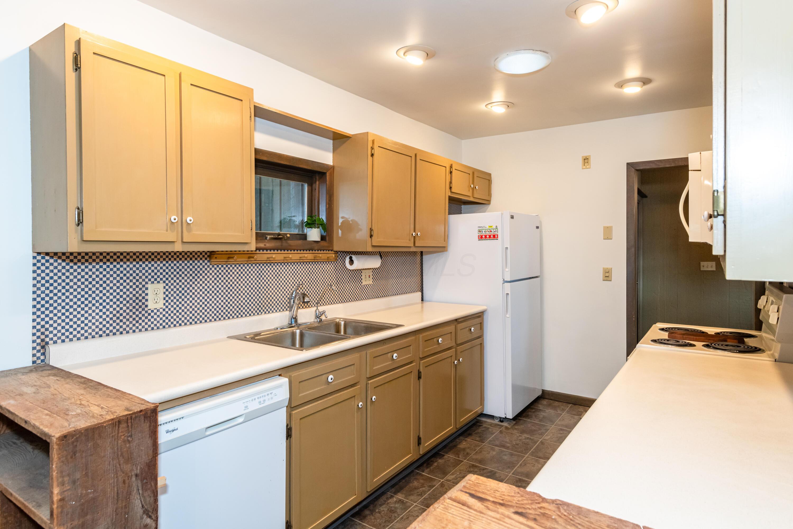 836 Boyce Street, Urbana, Ohio image 28