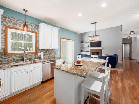 Tiny photo for 974 Wake Drive, Westerville, OH 43082 (MLS # 226003160)