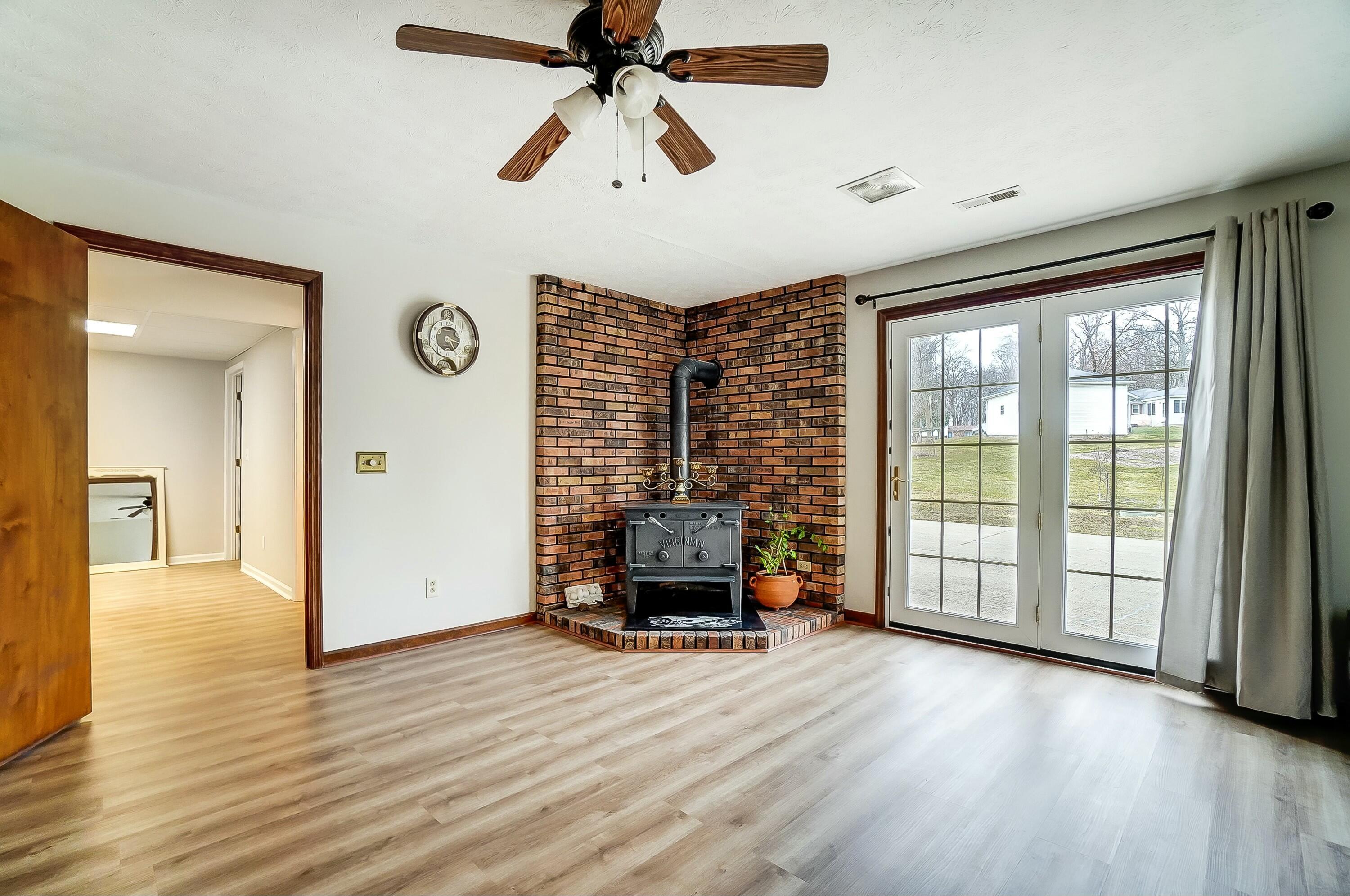 1290 Chickasaw Drive, London, Ohio image 47
