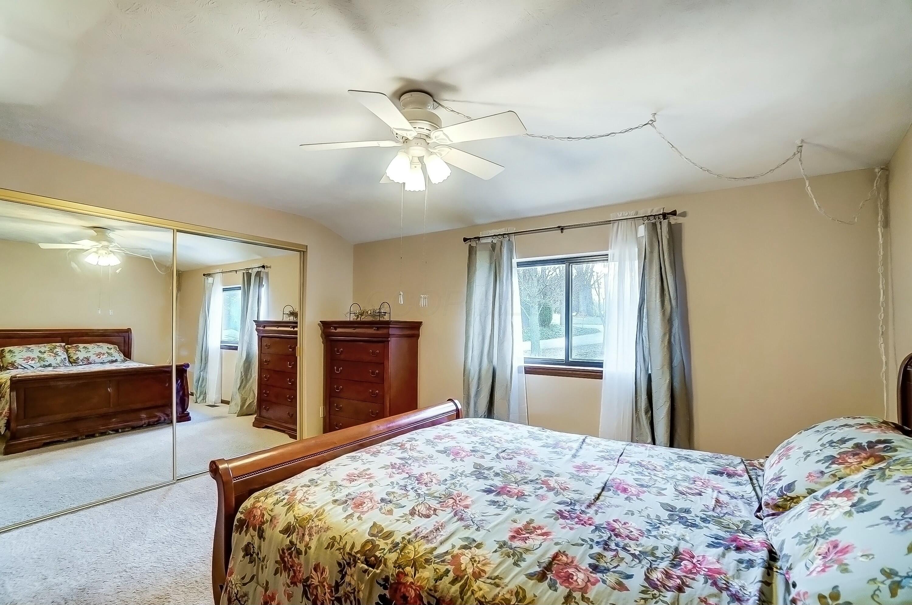 1290 Chickasaw Drive, London, Ohio image 39