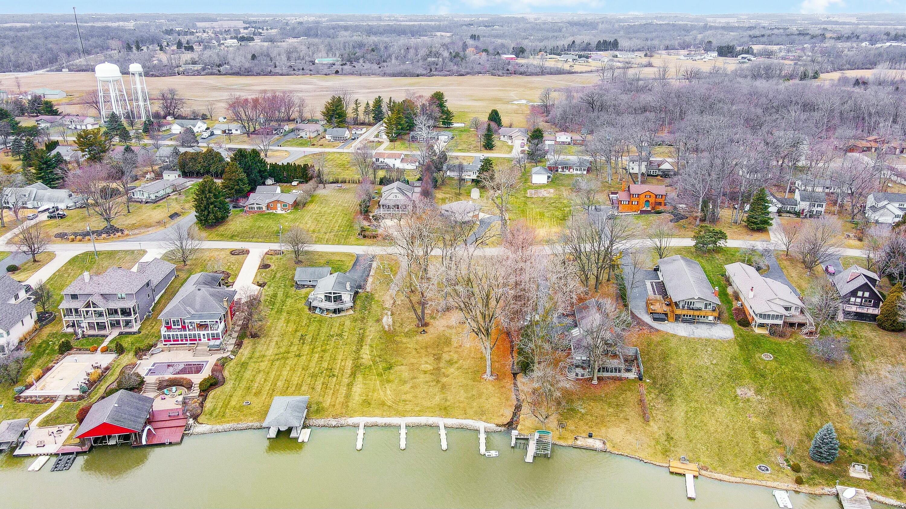 1290 Chickasaw Drive, London, Ohio image 8