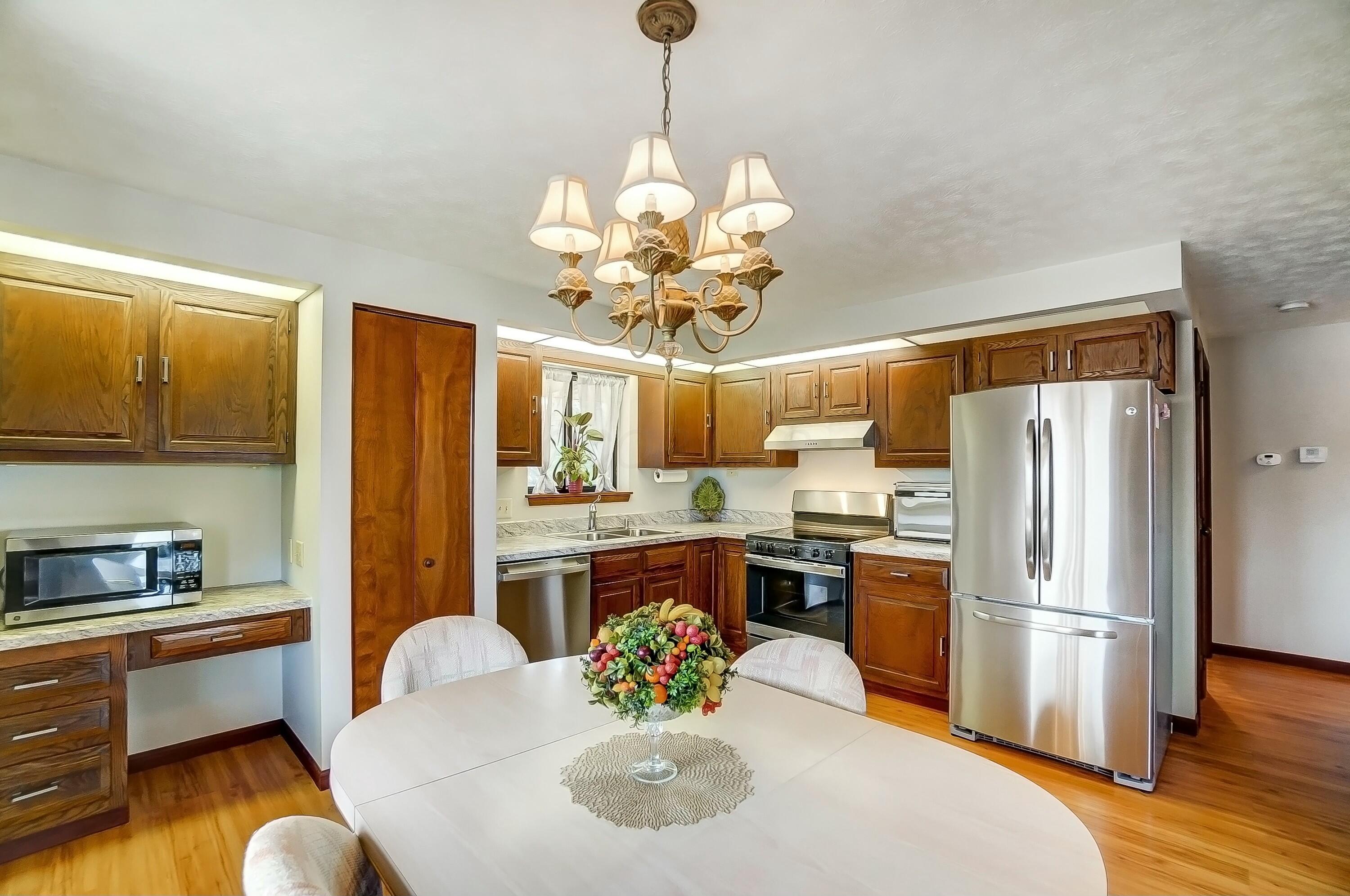 1290 Chickasaw Drive, London, Ohio image 32