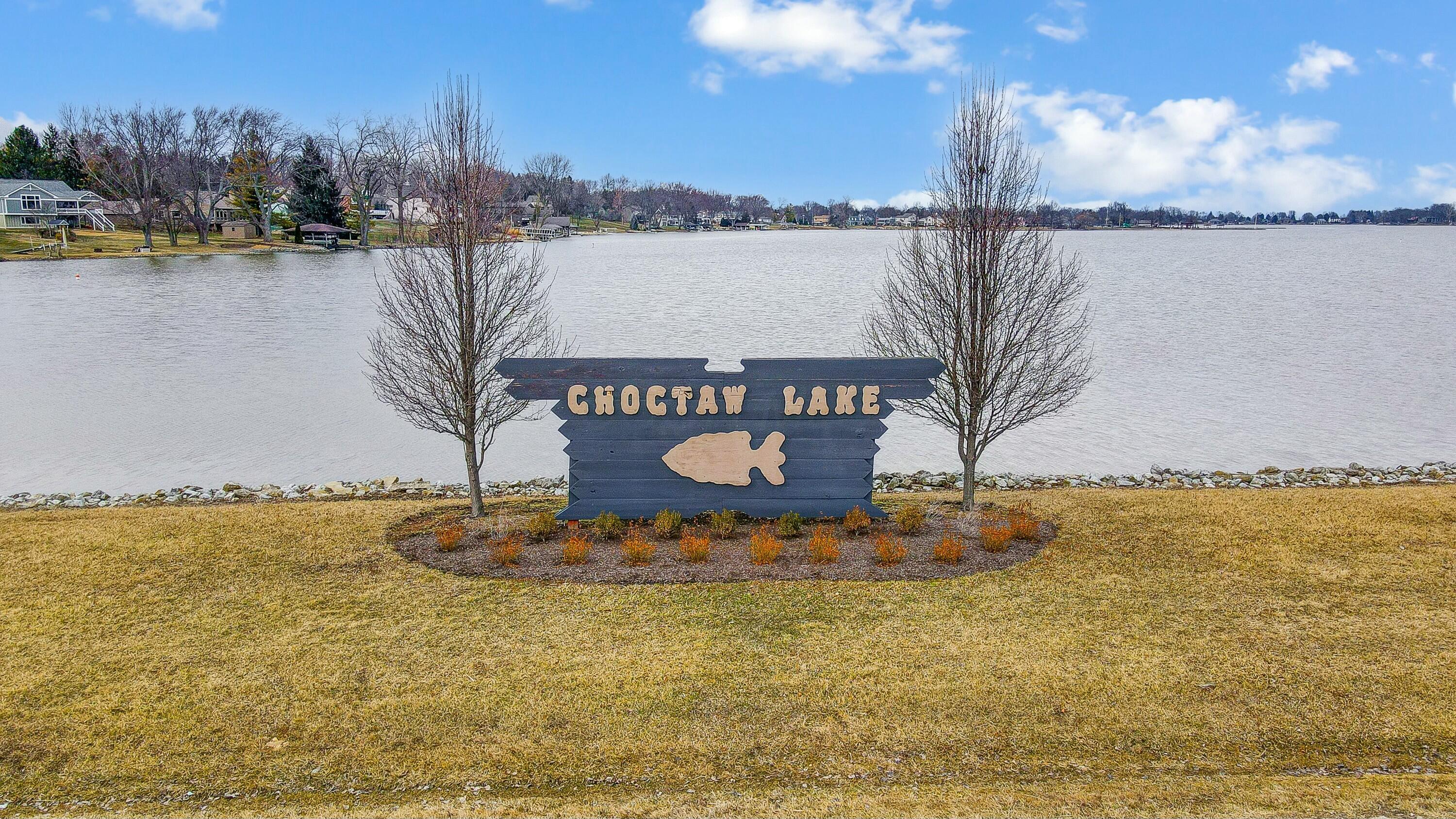 1290 Chickasaw Drive, London, Ohio image 12