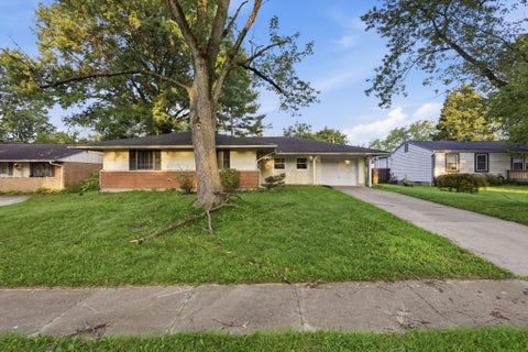 Photo of 5849 Montevideo Road, Westerville, OH 43081 (MLS # 226033136)
