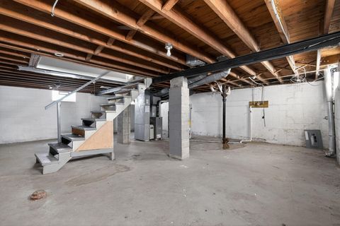 Tiny photo for 2131 Argyle Drive, Columbus, OH 43219 (MLS # 225045521)