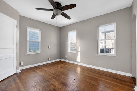 Tiny photo for 2131 Argyle Drive, Columbus, OH 43219 (MLS # 225045521)