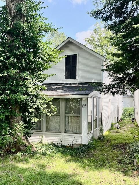 Photo of 82 Fifth Street, Lancaster, OH 43130 (MLS # 226002929)