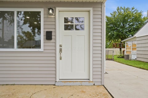 Tiny photo for 4356 Robin Street, Grove City, OH 43123 (MLS # 226036265)