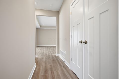 Tiny photo for 4539 Corsican Loop E, Hilliard, OH 43026 (MLS # 225045498)