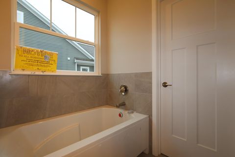 Tiny photo for 4539 Corsican Loop E, Hilliard, OH 43026 (MLS # 225045498)