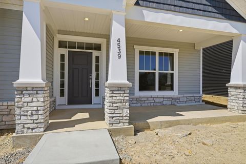 Tiny photo for 4539 Corsican Loop E, Hilliard, OH 43026 (MLS # 225045498)