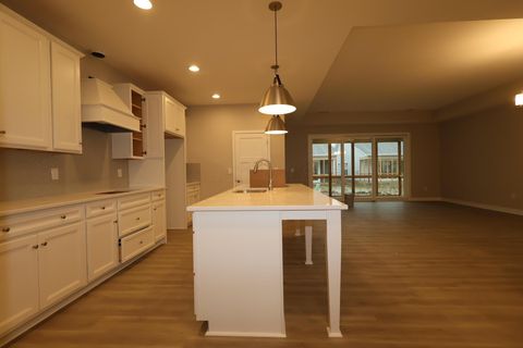 Tiny photo for 4539 Corsican Loop E, Hilliard, OH 43026 (MLS # 225045498)