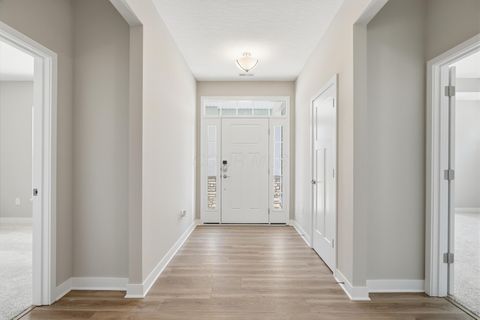 Tiny photo for 4539 Corsican Loop E, Hilliard, OH 43026 (MLS # 225045498)